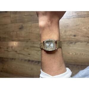 Vintage-Inspired Gold Avenue Quartz Watch with Rhinestones - One Size Adjustable